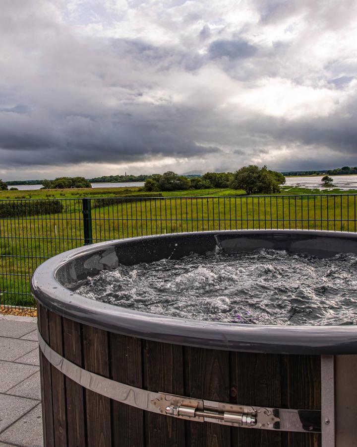 Lough Beg Glamping Hotel Newferry Luaran gambar